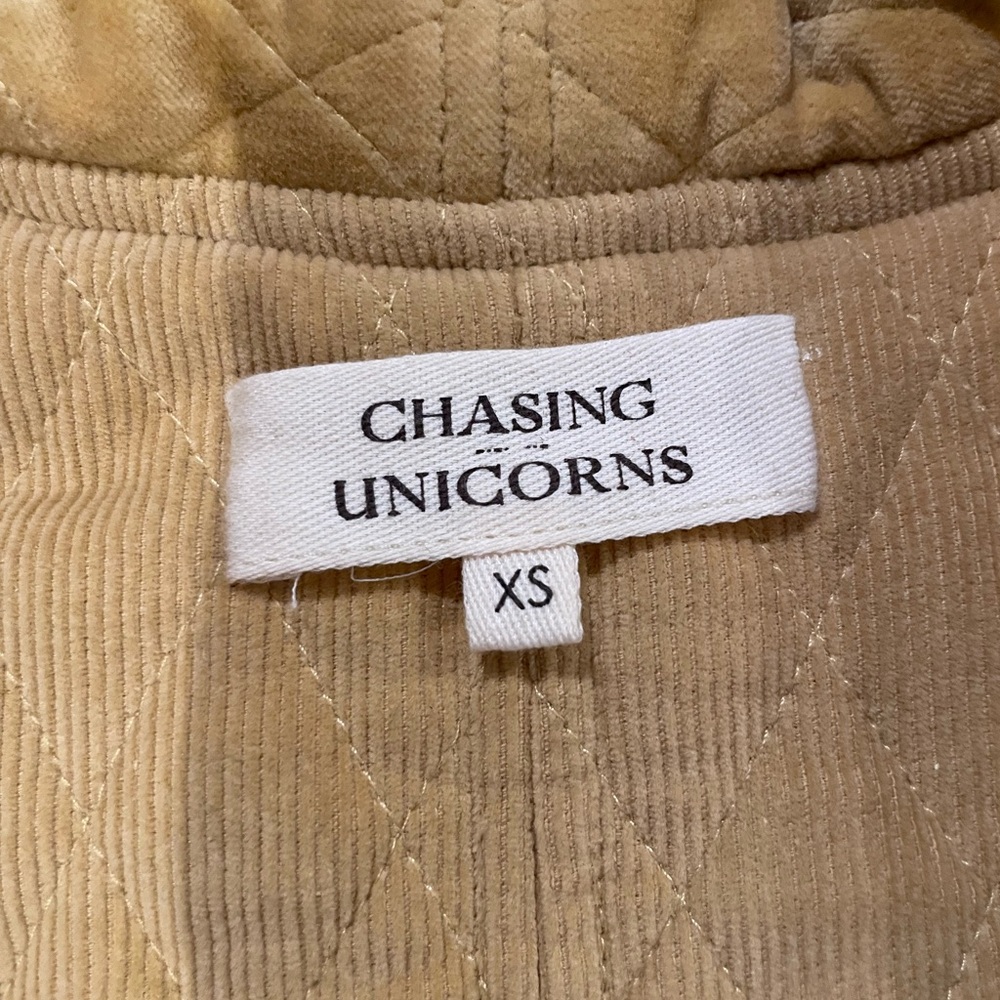 Chasing Unicorns California Bound Quilted Velvet Afghan Jacket sz XS - Picture 8 of 11
